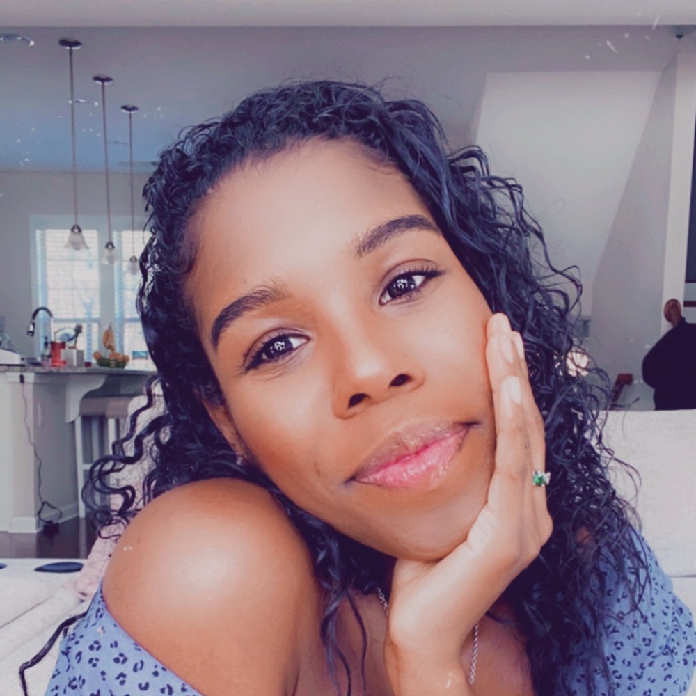Meet your Posher, Ari
